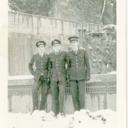 Cadre militare la Barajul Vidraru