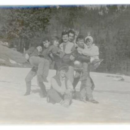 Excursie la Muntele Roșu