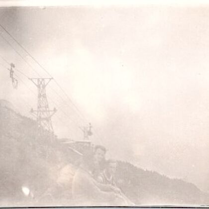 Privire spre telecabine