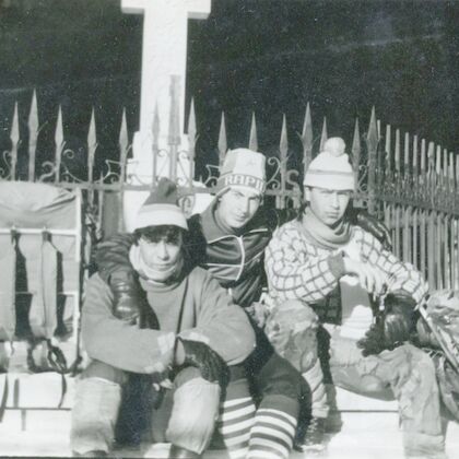 Drumeți la Peștera Ialomiței