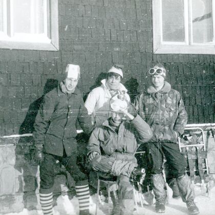 Drumeți la Cabana Valea cu Brazi