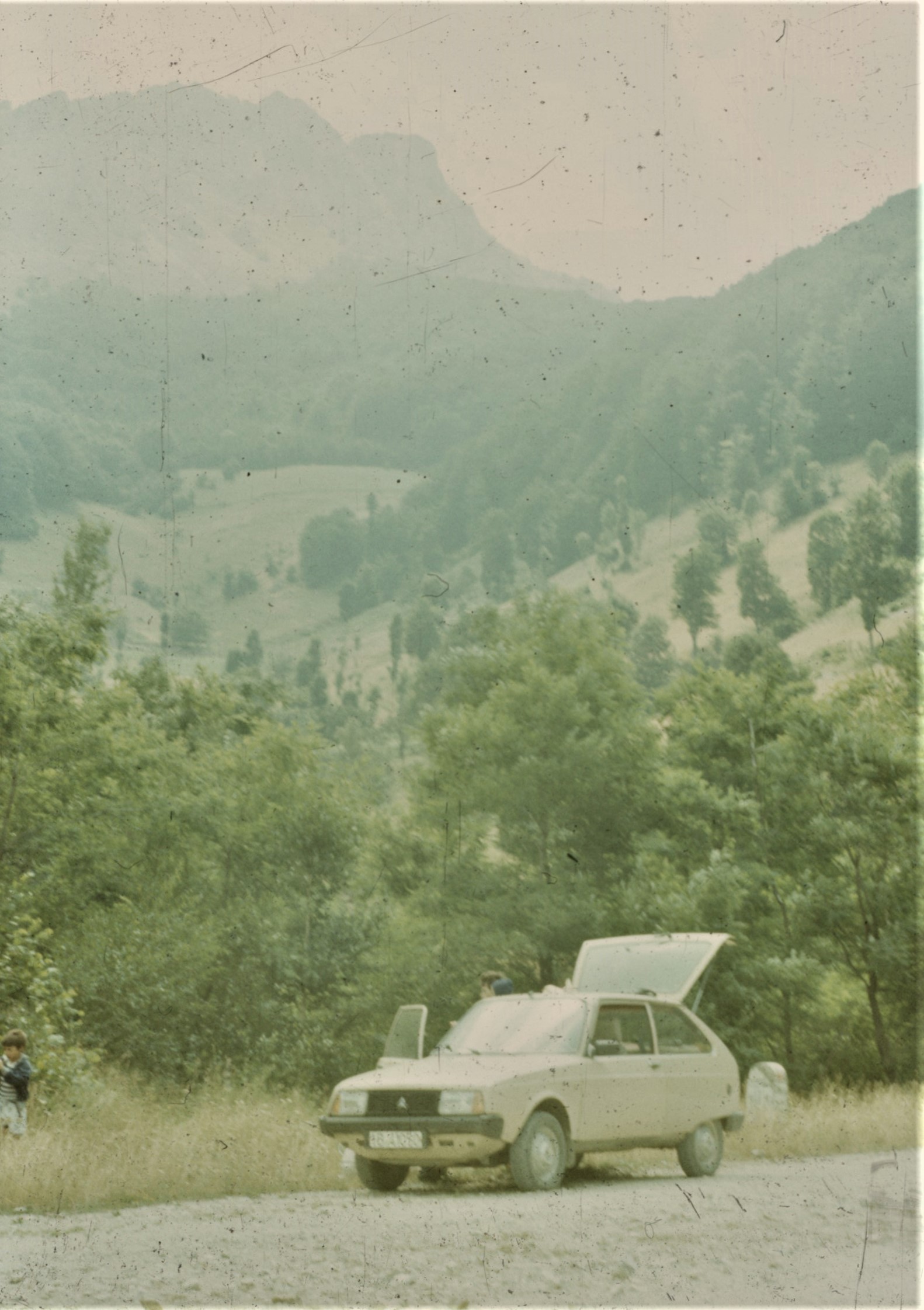 Drum prin Valea Cernei